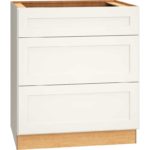 Mantra Cabinets SKU Number 3DB30 - 30" Base Cabinet with 3 Drawers in Omni Snow