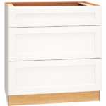Mantra Cabinets SKU Number 3DB33 - 33" Base Cabinet with 3 Drawers in Omni Snow