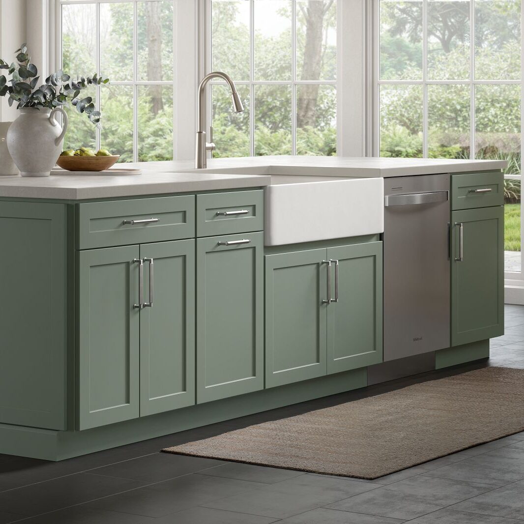 42" Sink Base Cabinet in Omni Rosemary - MANTRA Cabinets