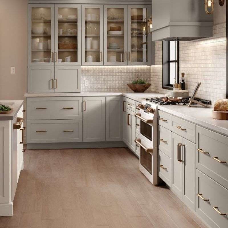 Gray Shaker Kitchen Cabinets with White Shaker Island and Deep Brown Butler Pantry - Omni Cabinet Door Style in Mineral with Island in Snow Finish and Butler Pantry in Bark Finish