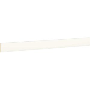 Straight Valance/Baseboard in Snow